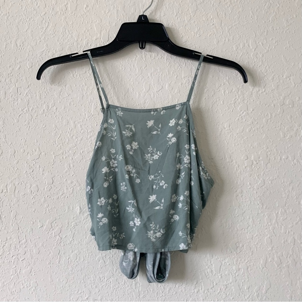 Green floral crop top